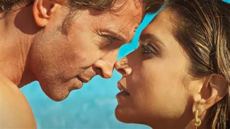 Deepika Padukone, Hrithik Roshans STEAMY Scenes In Fighter。